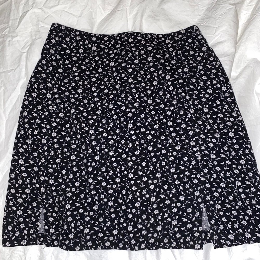 brandy melville skirt